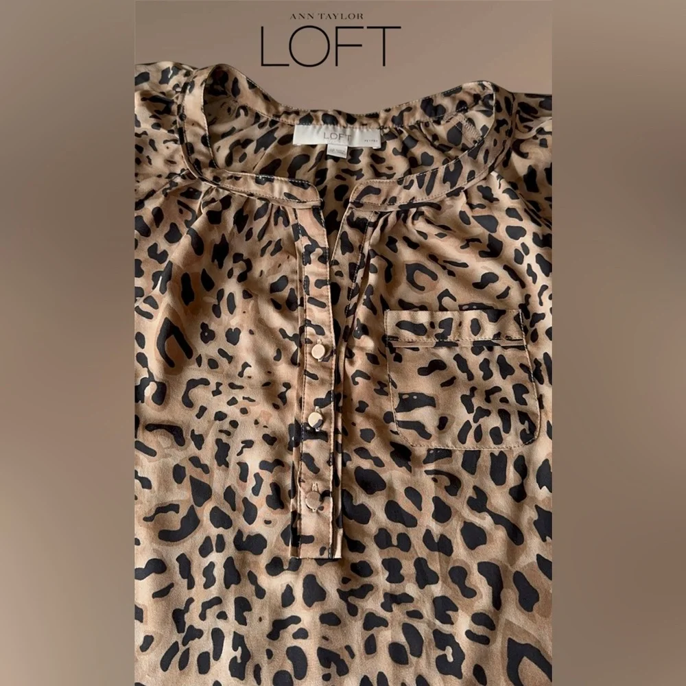 🛍️SALE🛍️ Ann Taylor LOFT Leopard Print Blouse - Picture 5 of 5